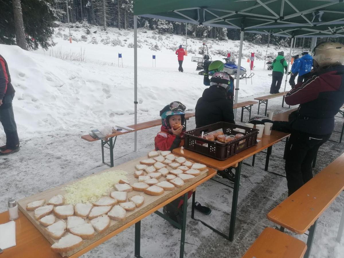 Chata - Dom Horskej Sluzby Jasna เดมานอฟสกา โดลินา ภายนอก รูปภาพ